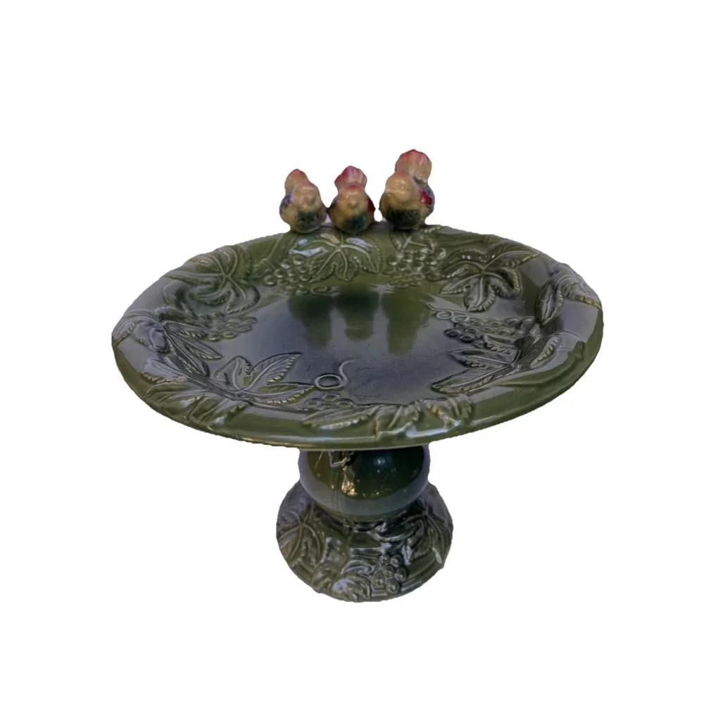VTG Ceramic Pedestal Bird Bath Feeder 3 Birds Grapevine Bowl 10
